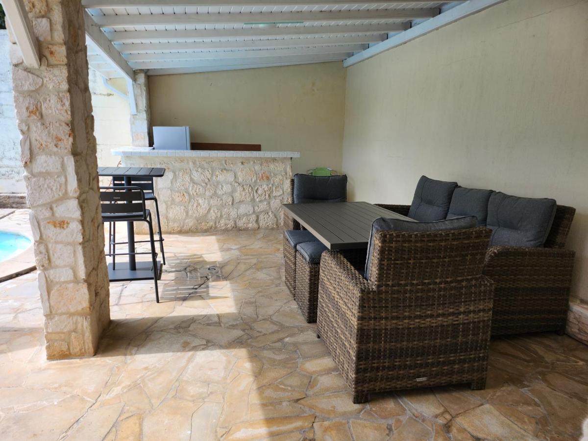 VILLA 6-10 PERS, VUE MER, Piscine Privée, PLAGE A PIEDS Le Gosier  Exterior foto