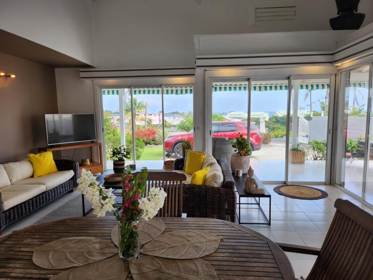 VILLA 6-10 PERS, VUE MER, Piscine Privée, PLAGE A PIEDS Le Gosier  Exterior foto