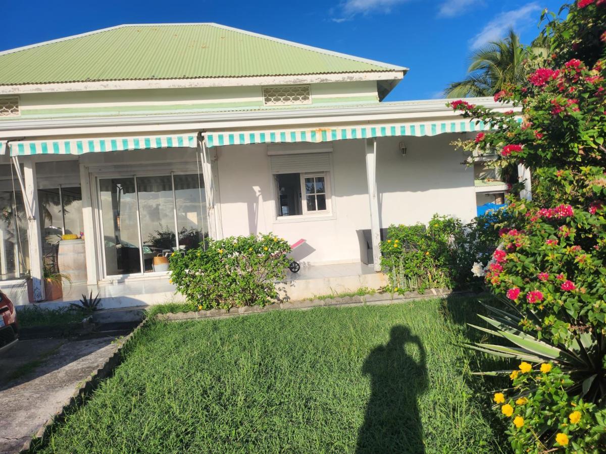 VILLA 6-10 PERS, VUE MER, Piscine Privée, PLAGE A PIEDS Le Gosier  Exterior foto