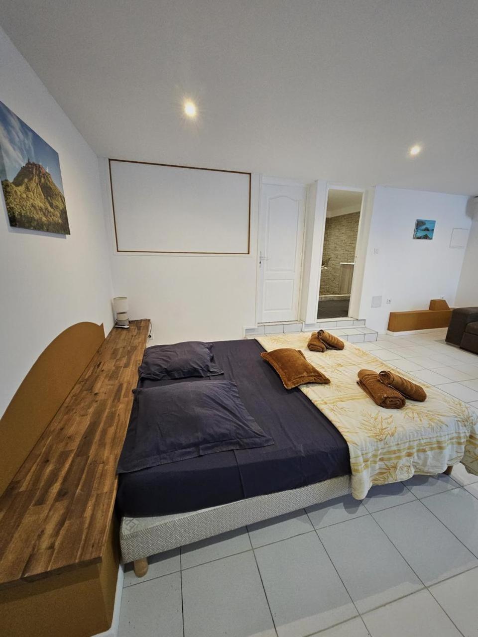 VILLA 6-10 PERS, VUE MER, Piscine Privée, PLAGE A PIEDS Le Gosier  Exterior foto