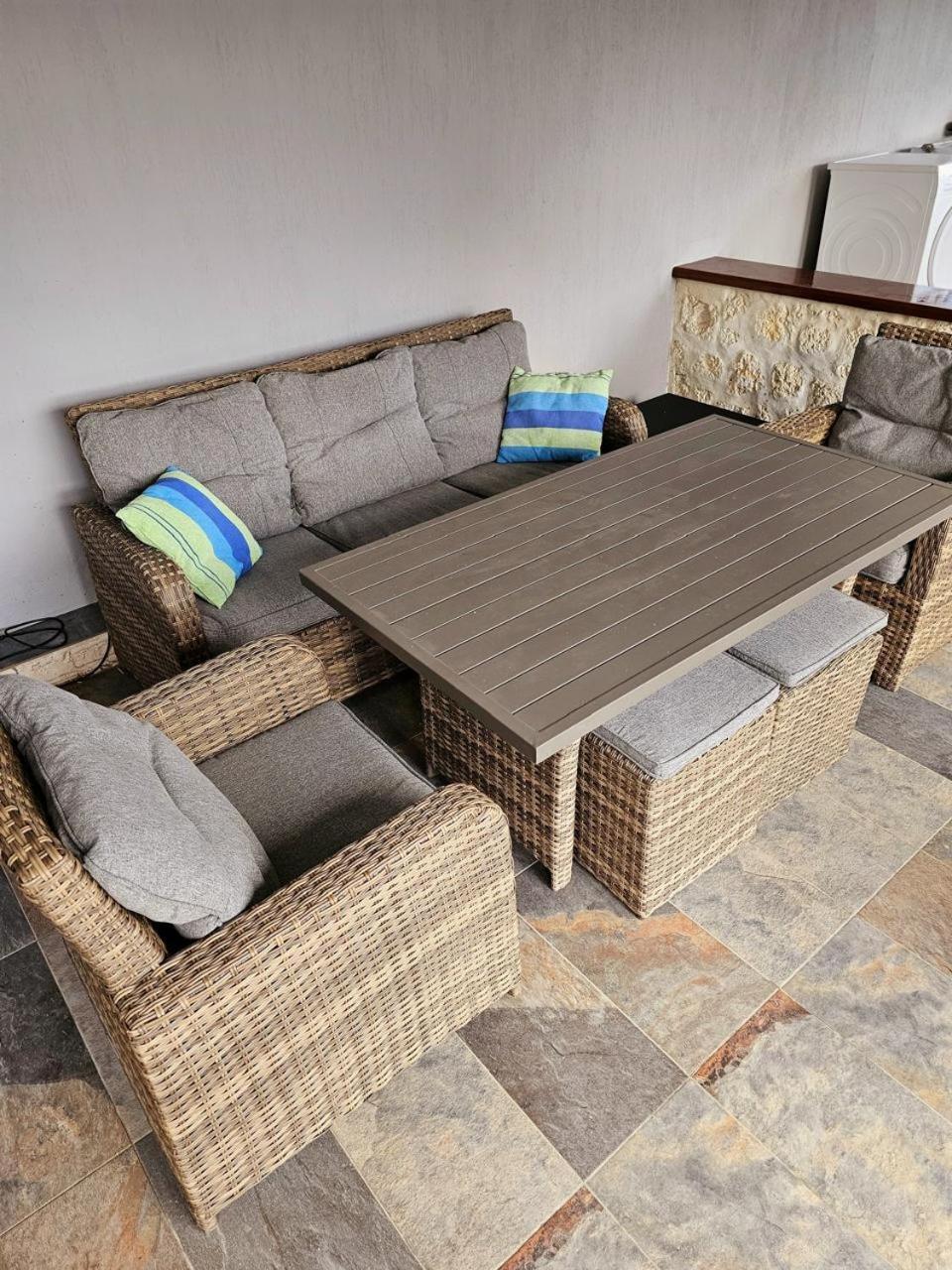 VILLA 6-10 PERS, VUE MER, Piscine Privée, PLAGE A PIEDS Le Gosier  Exterior foto